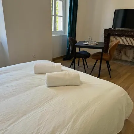 Comme A La Maison