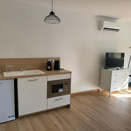 Апартаменты Comme A La Maison